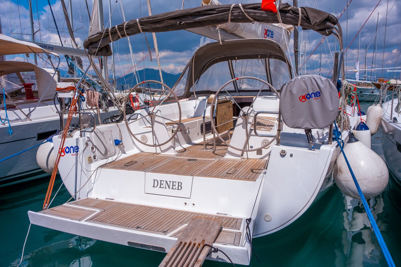 Deneb