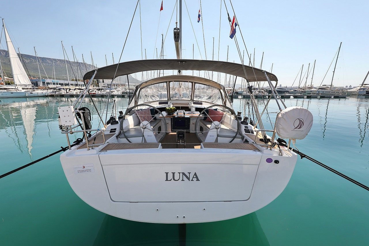 Luna