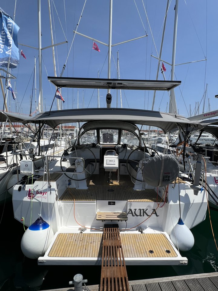 Auka