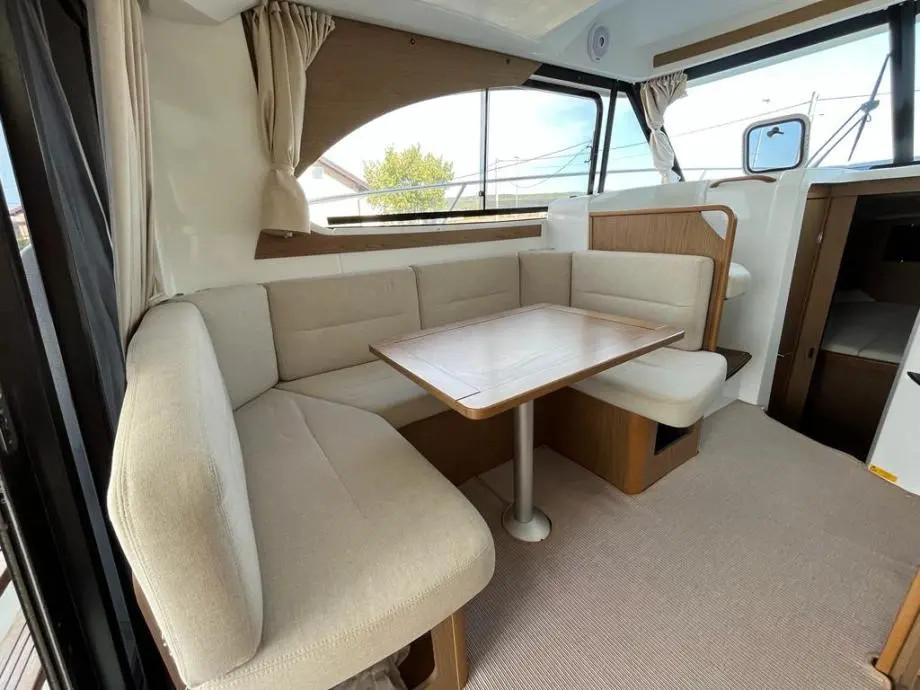 Аренда моторная лодка Antares 32 (Antares 32 Fly) - 8